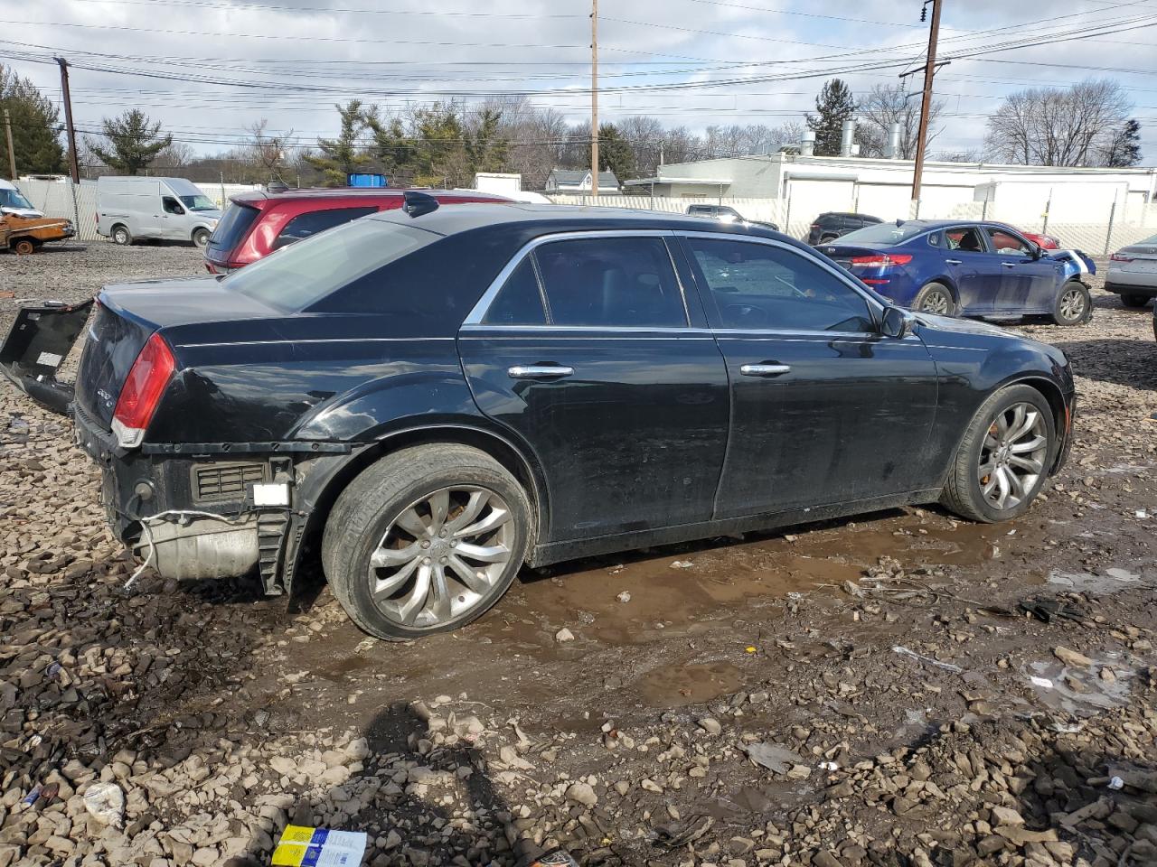 2017 Chrysler 300 - Image 3