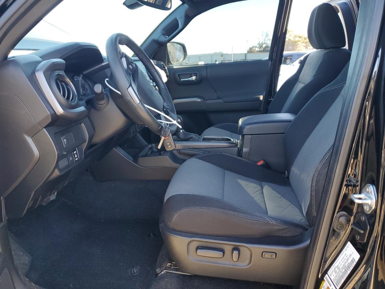 2021 Toyota Tacoma - Image 7
