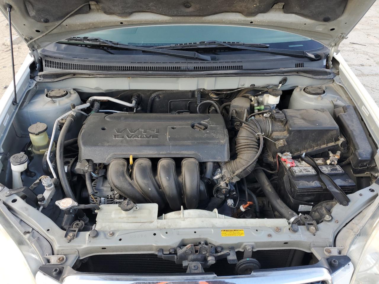 2004 Toyota Corolla - Image 13