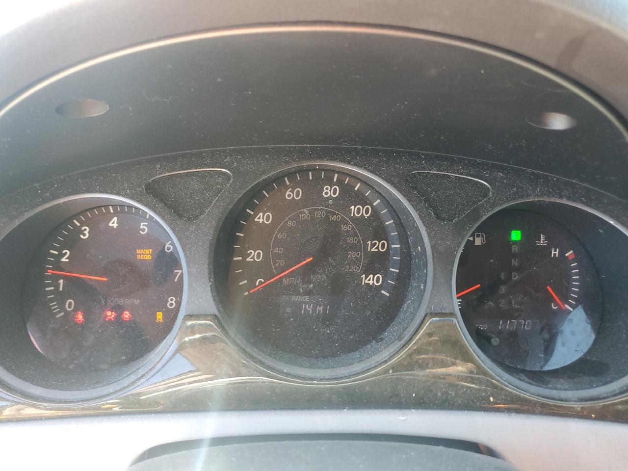2004 Lexus ES - Image 9
