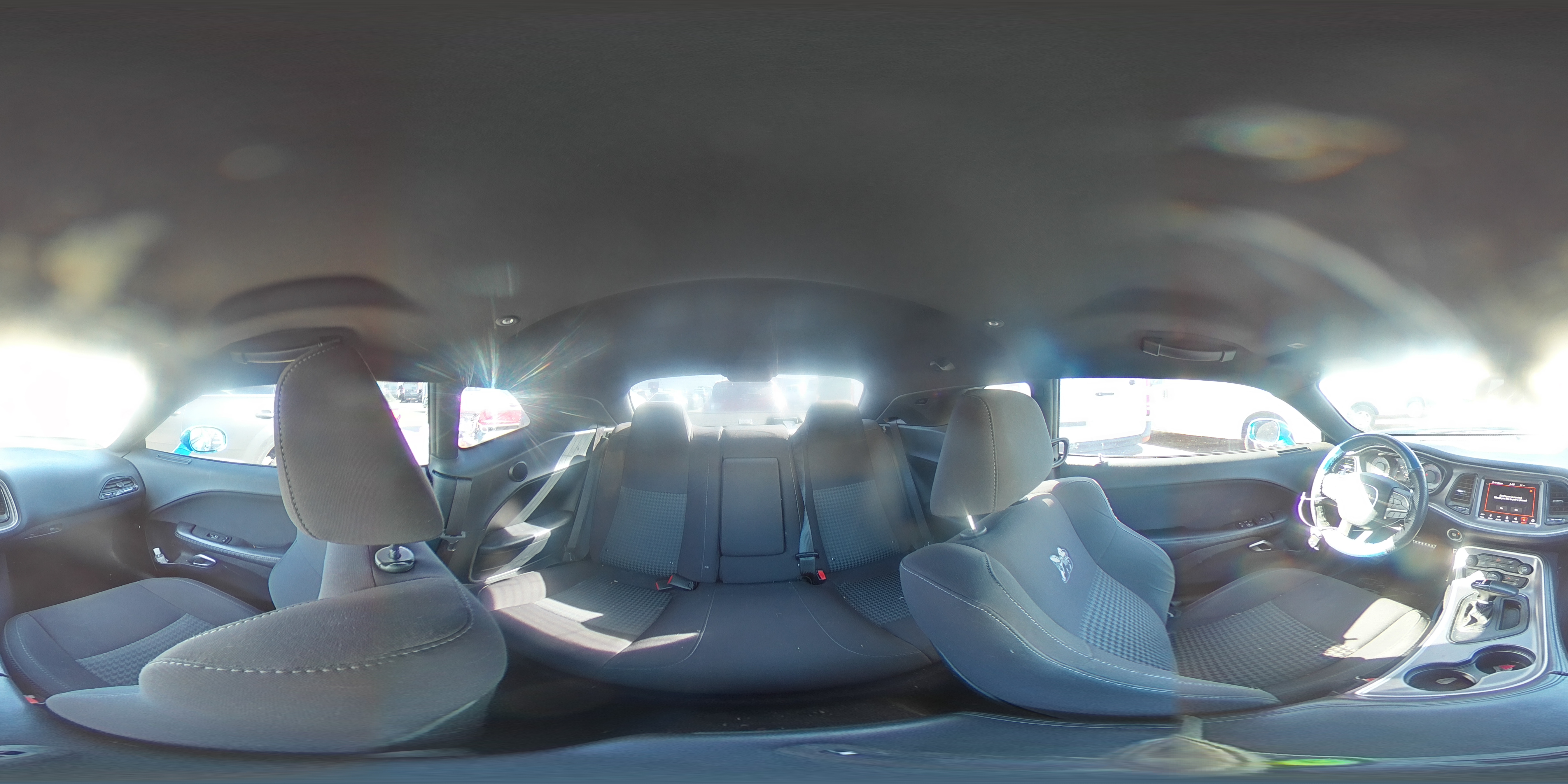 2019 Dodge Challenger - Image 13