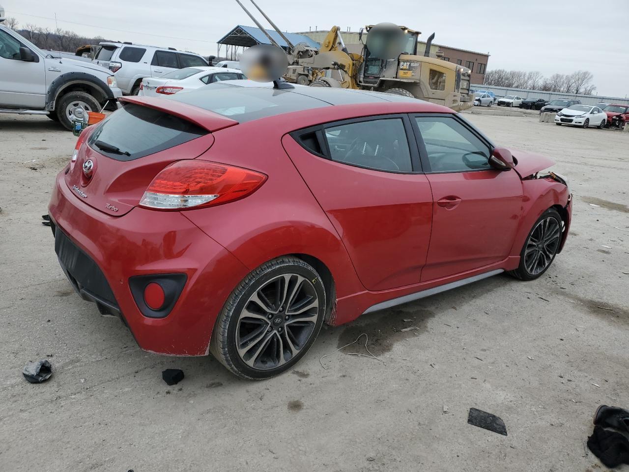 2016 Hyundai Veloster - Image 3