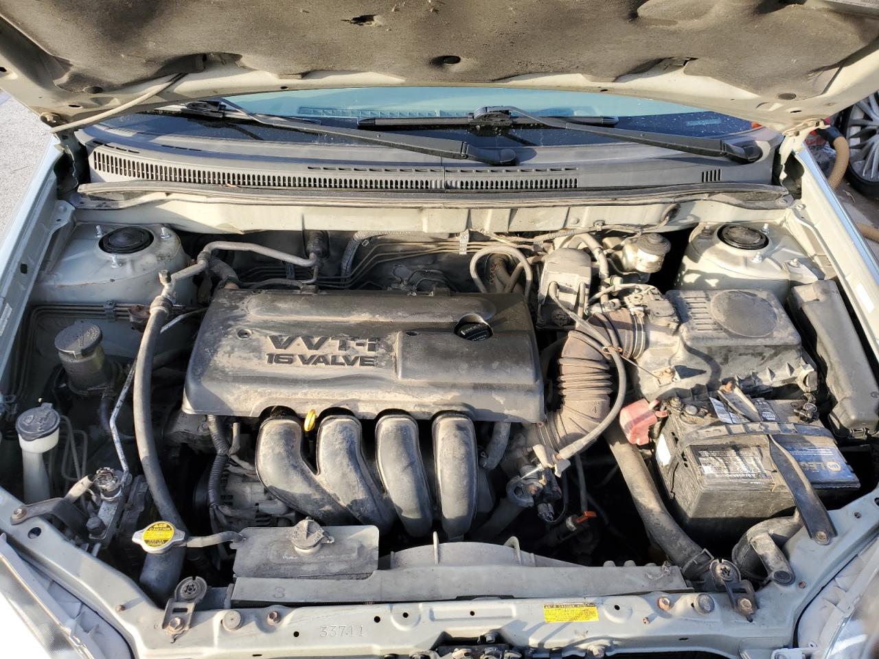 2004 Toyota Corolla - Image 11