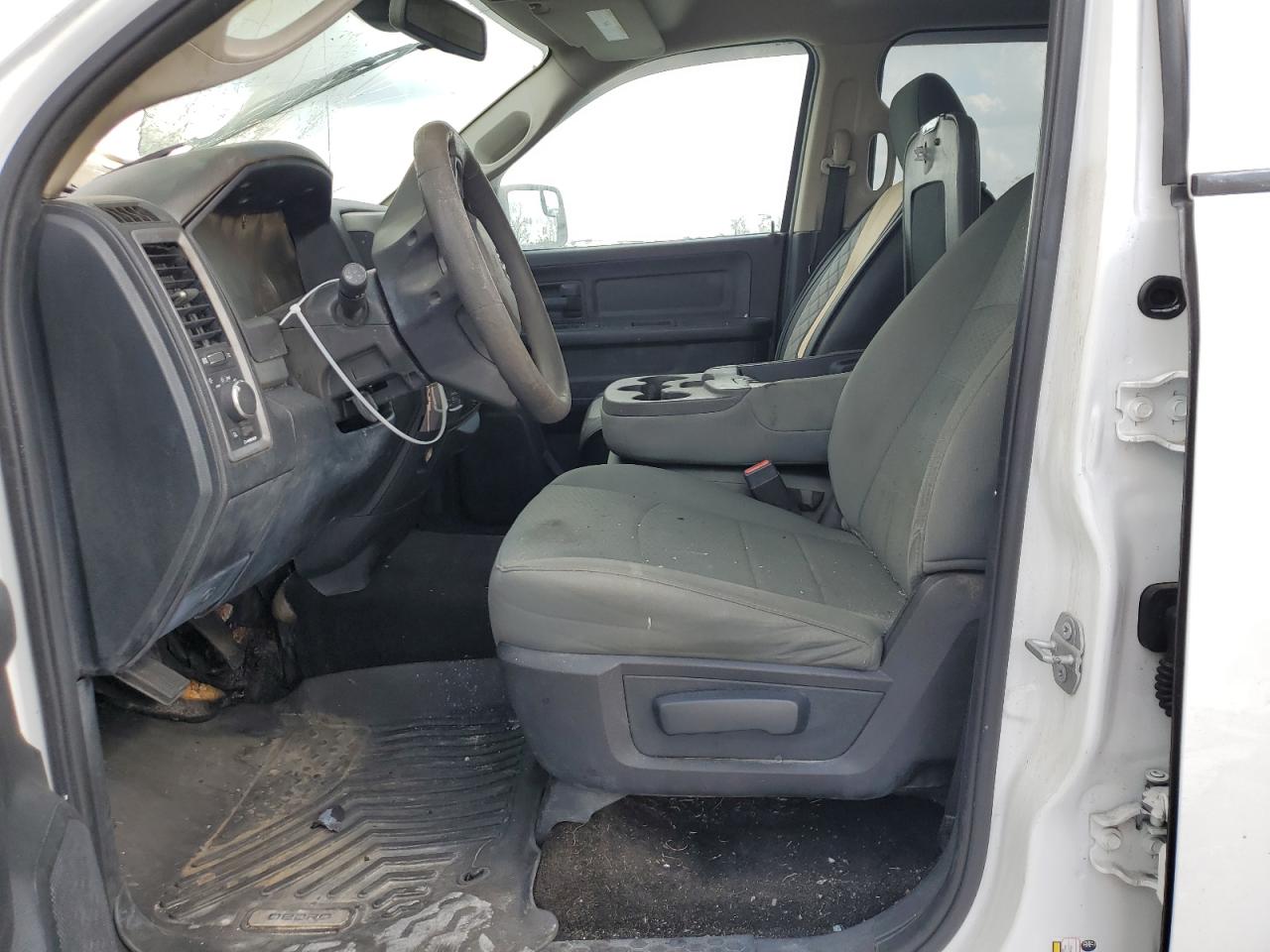 2016 RAM 1500 - Image 7