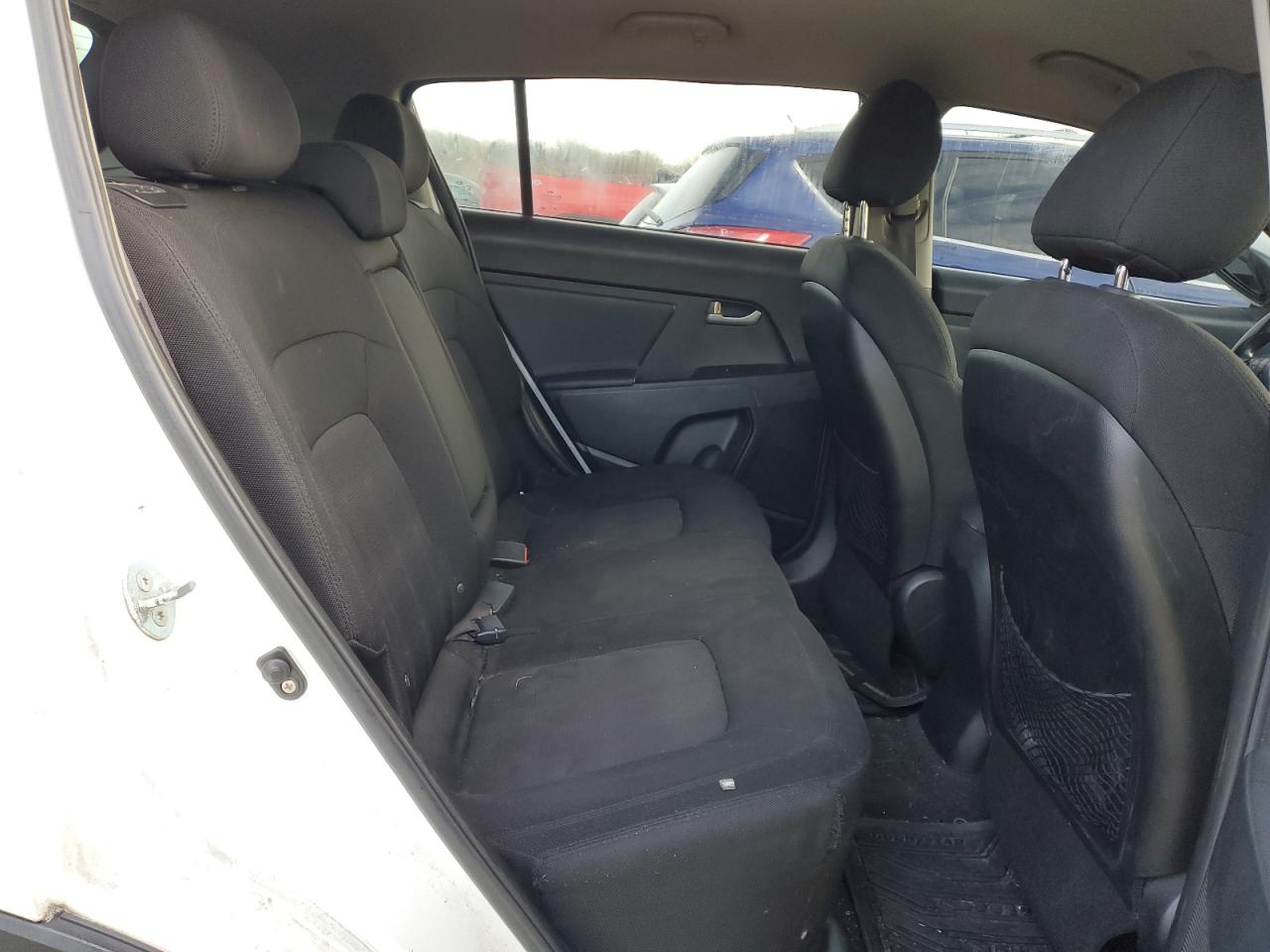2011 Kia Sportage - Image 11