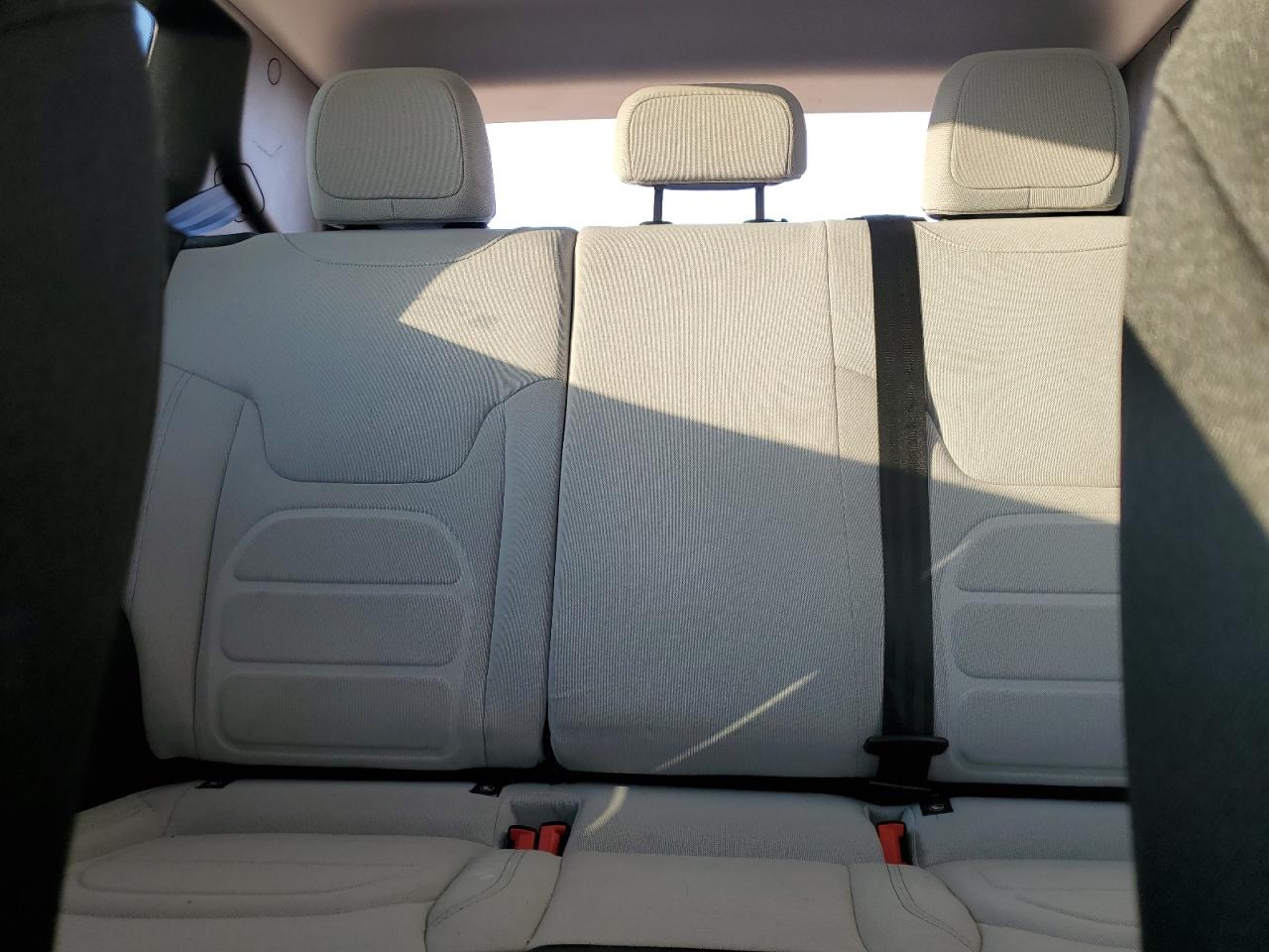 2021 Jeep Renegade - Image 10