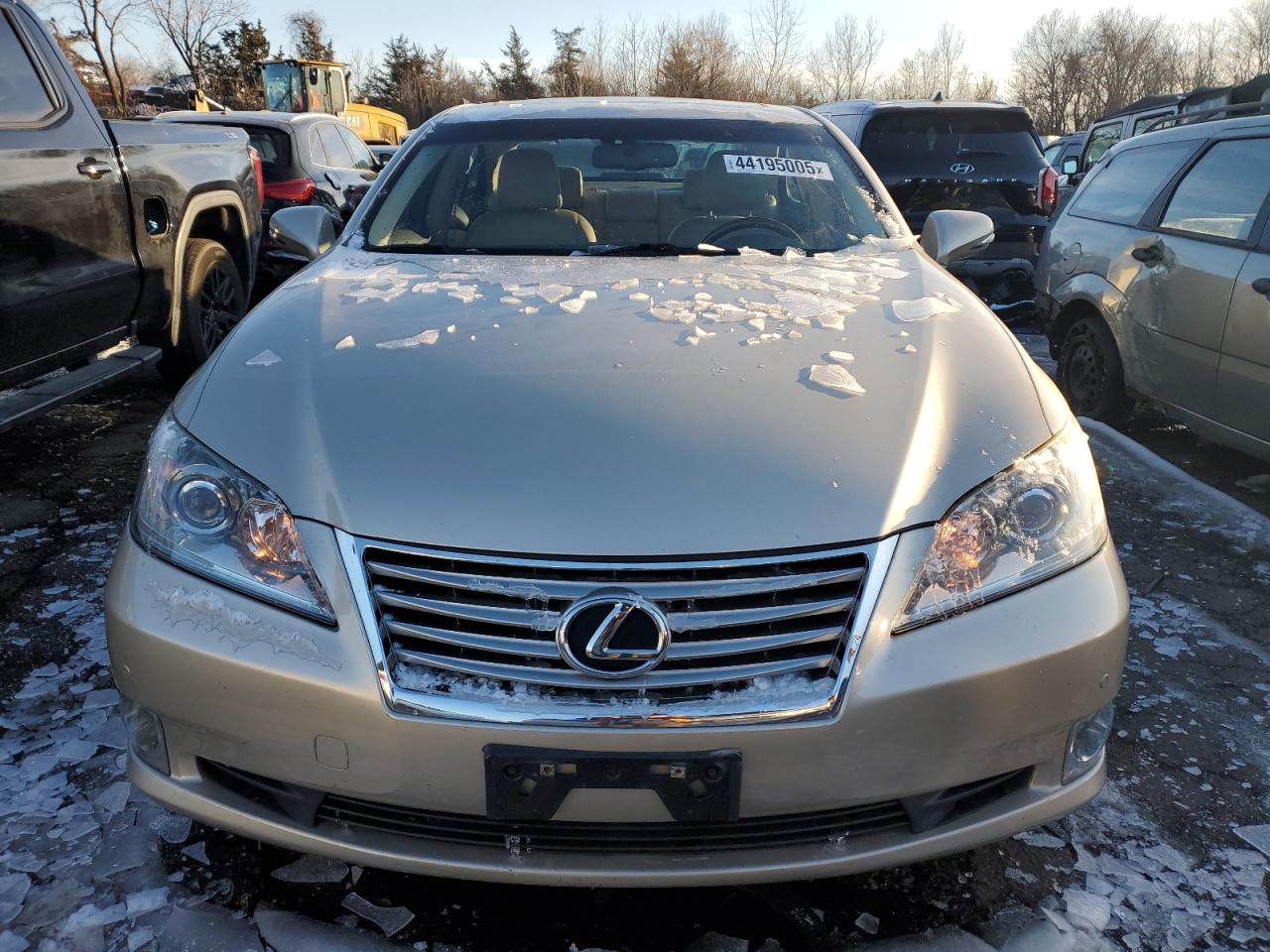 2011 Lexus ES - Image 5