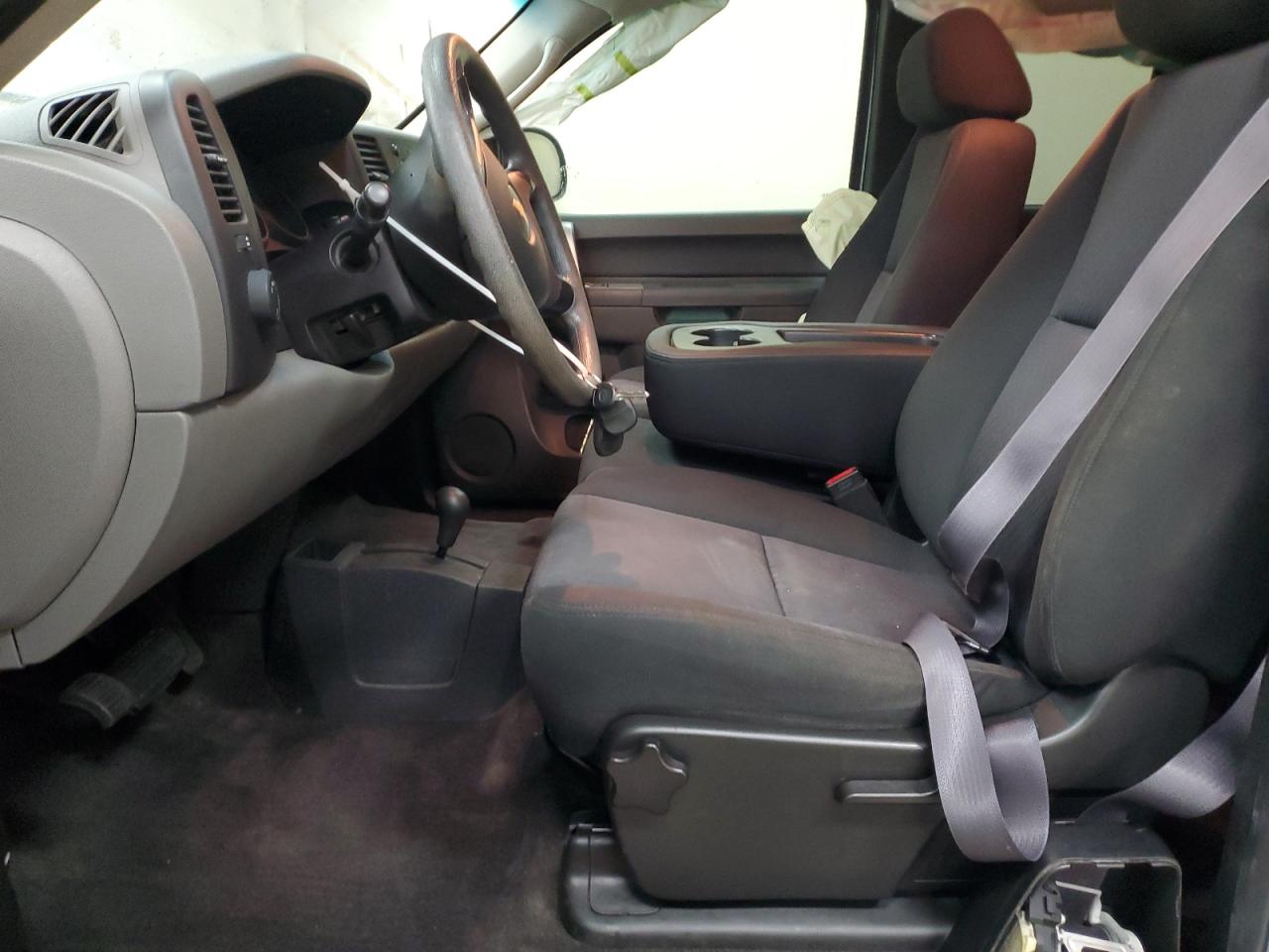 2011 Chevrolet Silverado - Image 7
