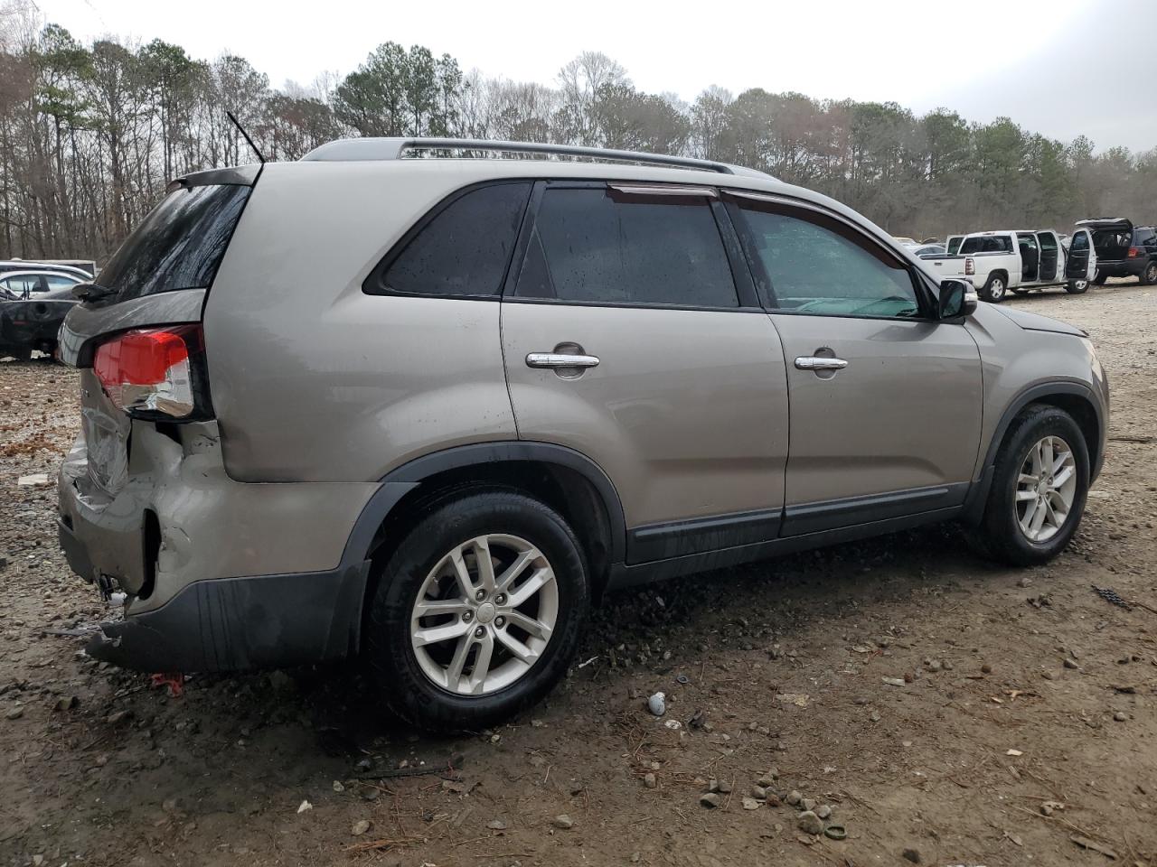 2015 Kia Sorento - Image 3
