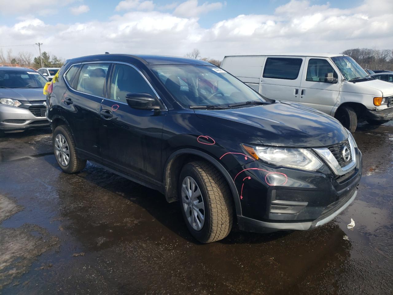 2017 Nissan Rogue - Image 4