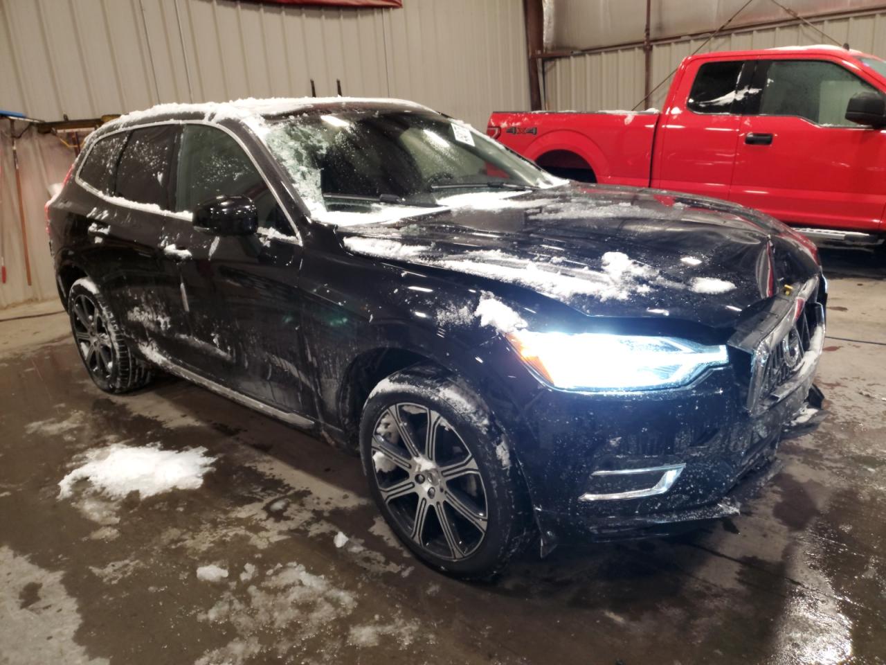 2020 Volvo XC60 - Image 4