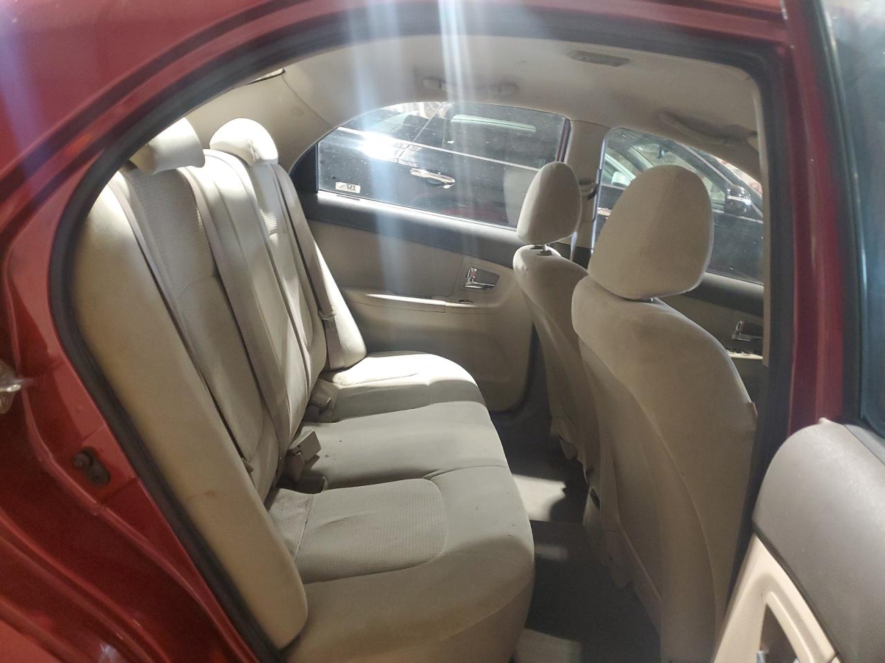 2009 Kia Spectra - Image 10