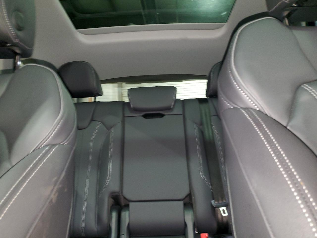 2024 Audi Q5 - Image 10