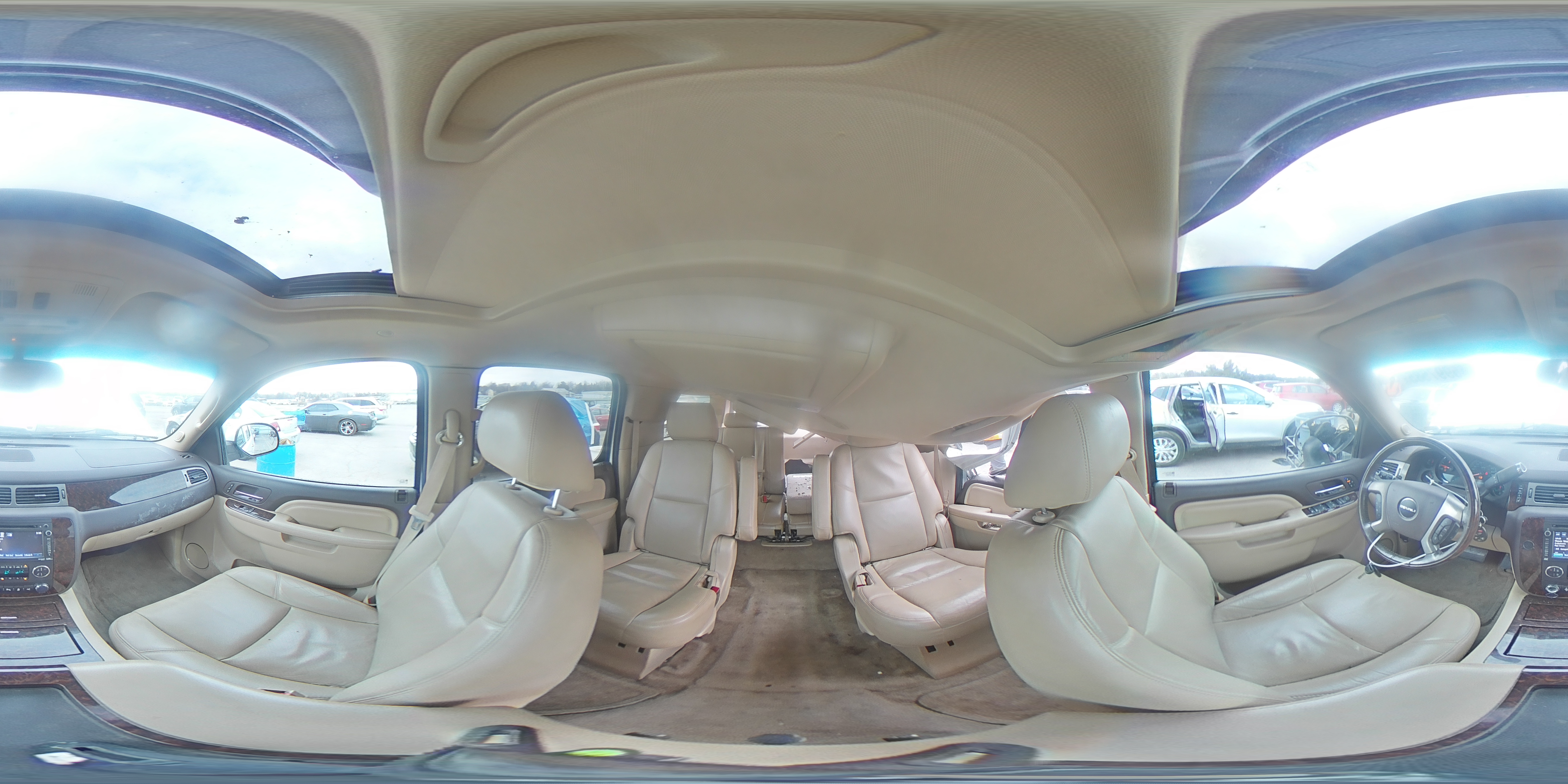 2014 GMC Yukon - Image 13
