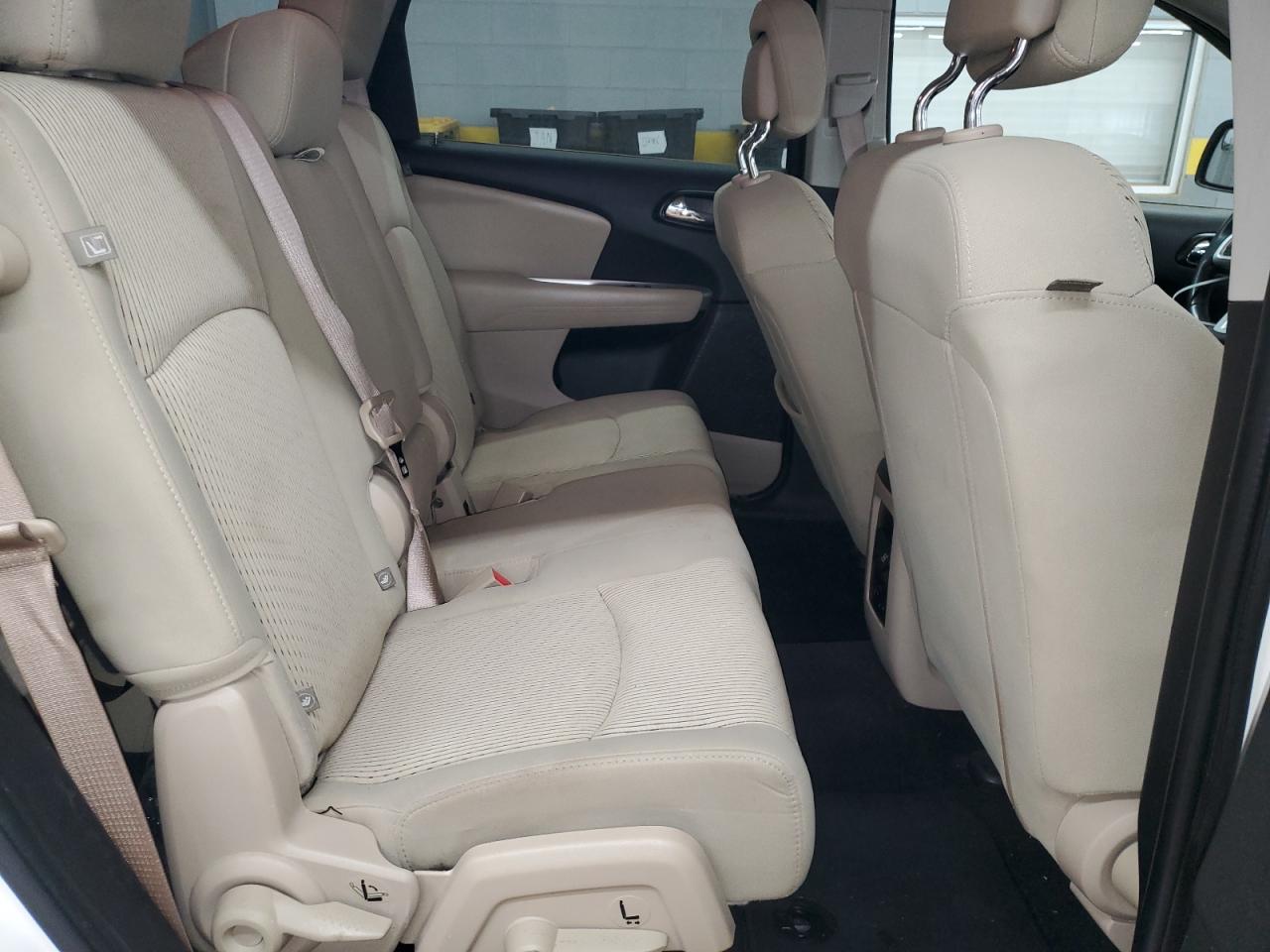 2017 Dodge Journey - Image 11