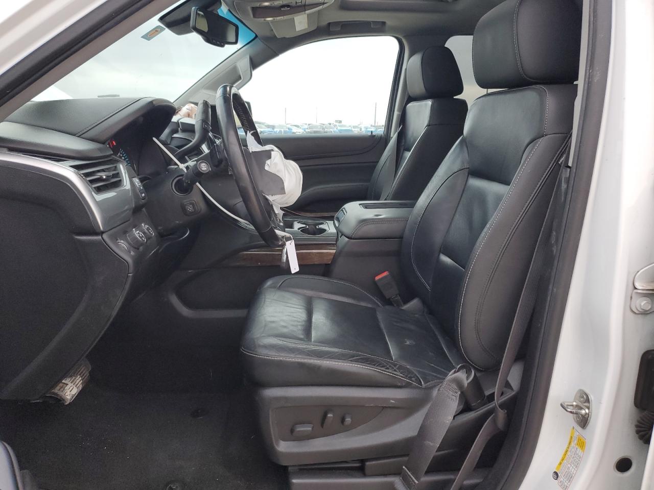 2018 Chevrolet Suburban - Image 7