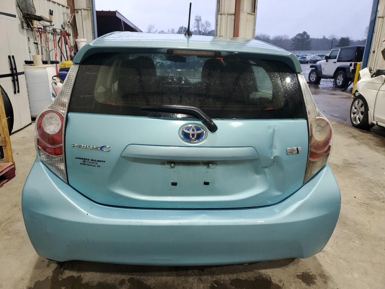2013 Toyota Prius - Image 6