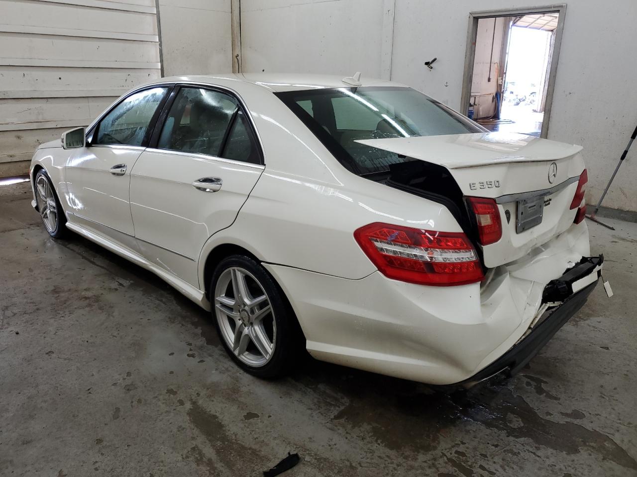 2013 Mercedes-Benz E-klasse - Image 2