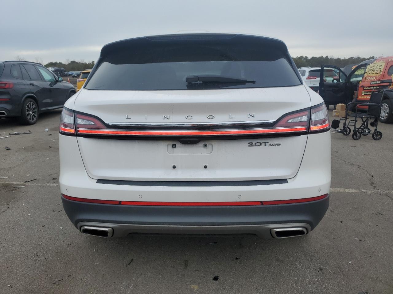 2019 Lincoln Nautilus - Image 6