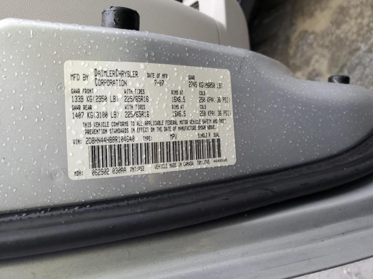 2008 Dodge Caravan - Image 16