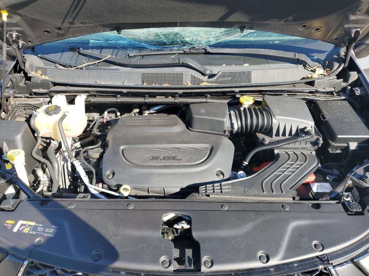 2022 Chrysler Pacifica - Image 12
