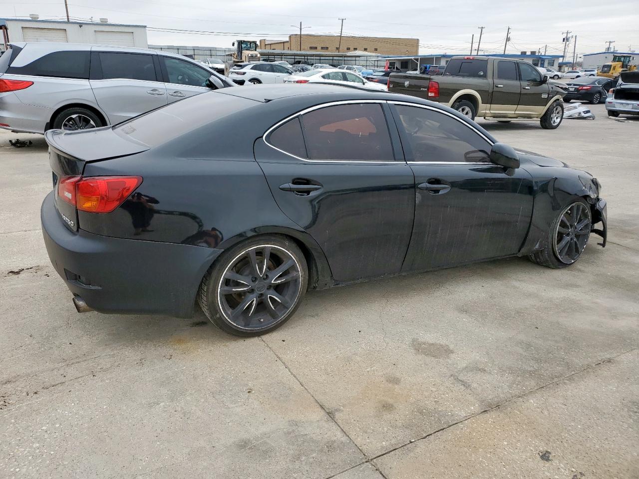 2006 Lexus IS - Image 3