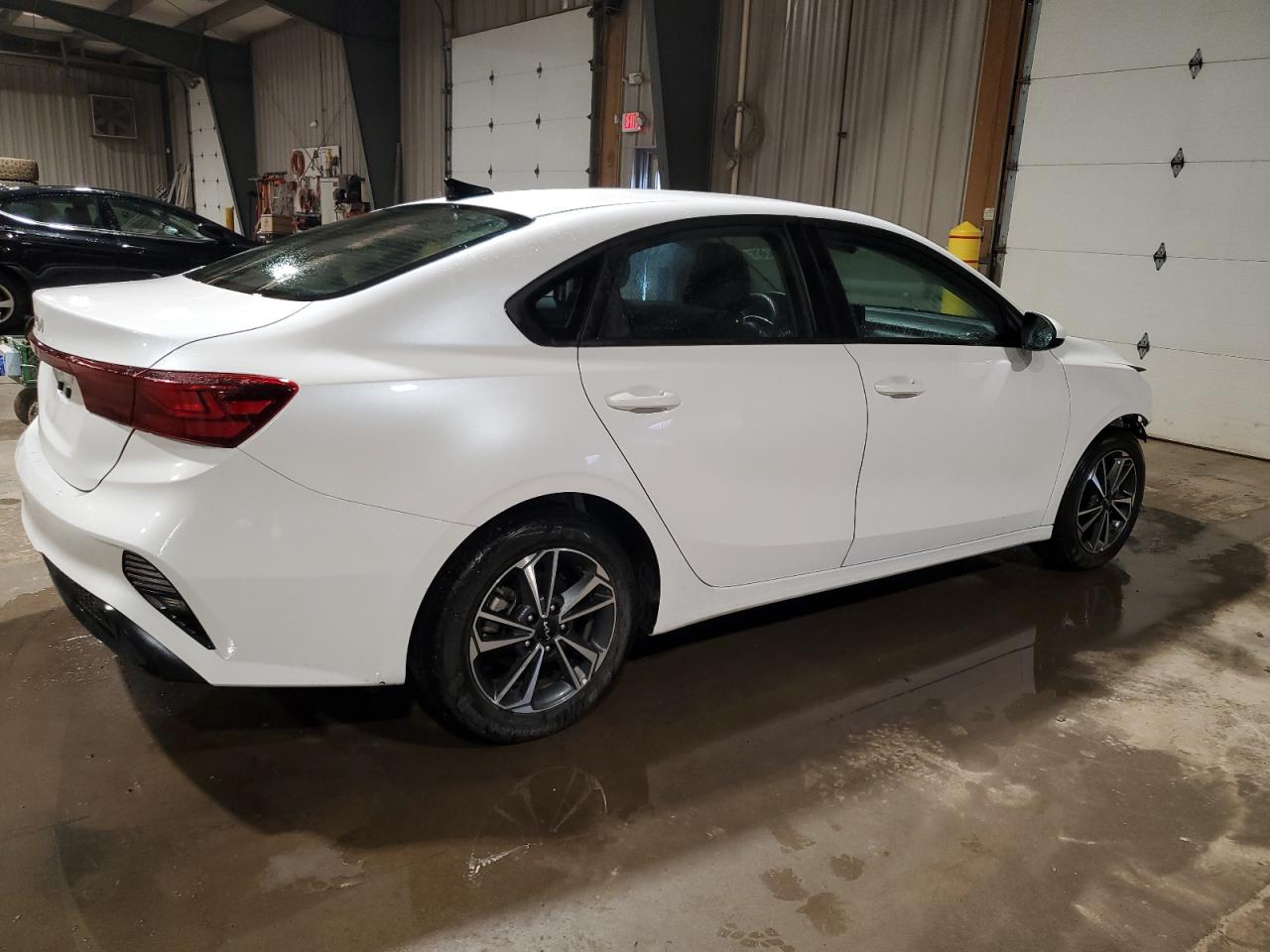 2024 Kia Forte - Image 3