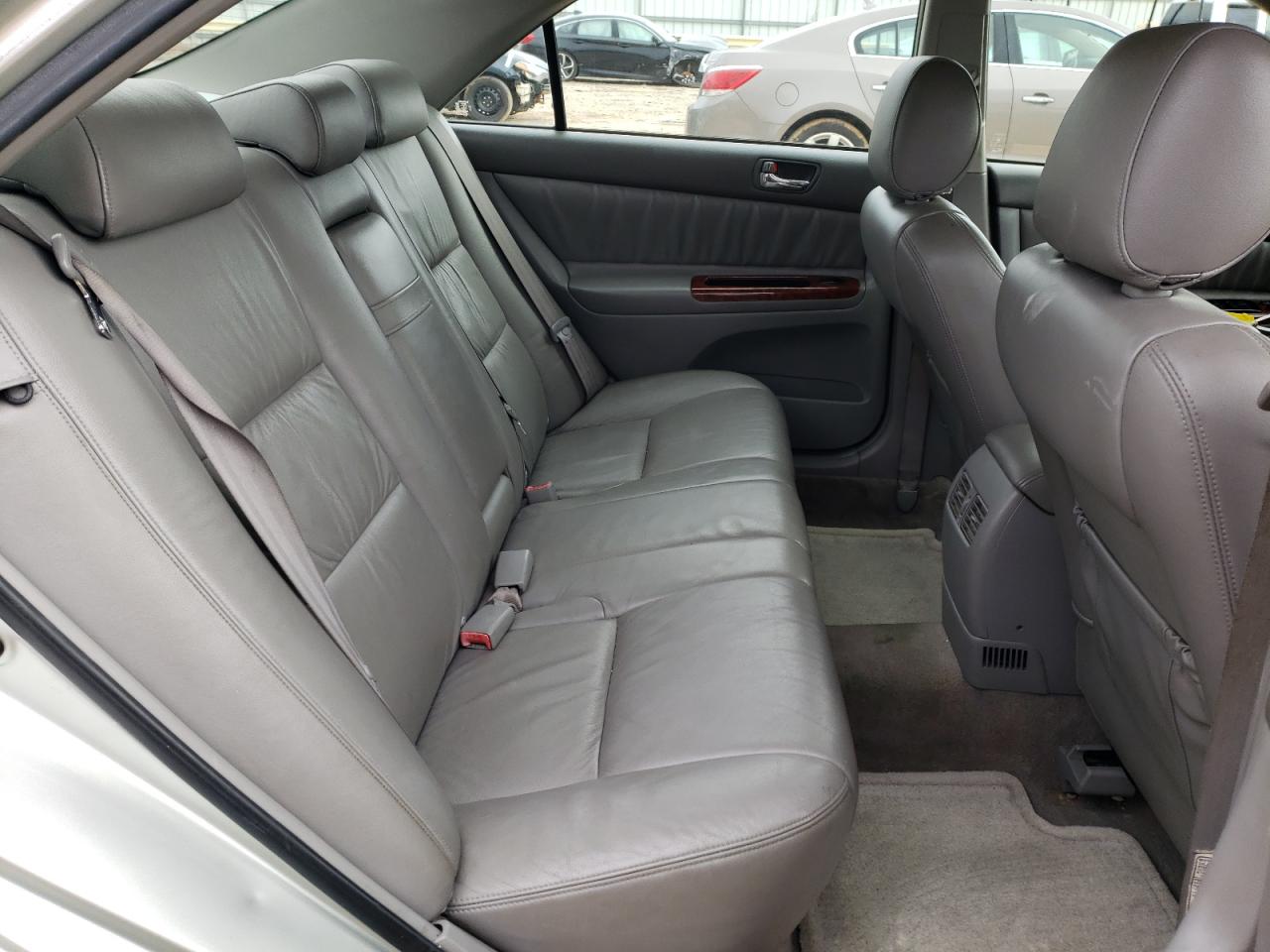 2006 Toyota Camry - Image 10