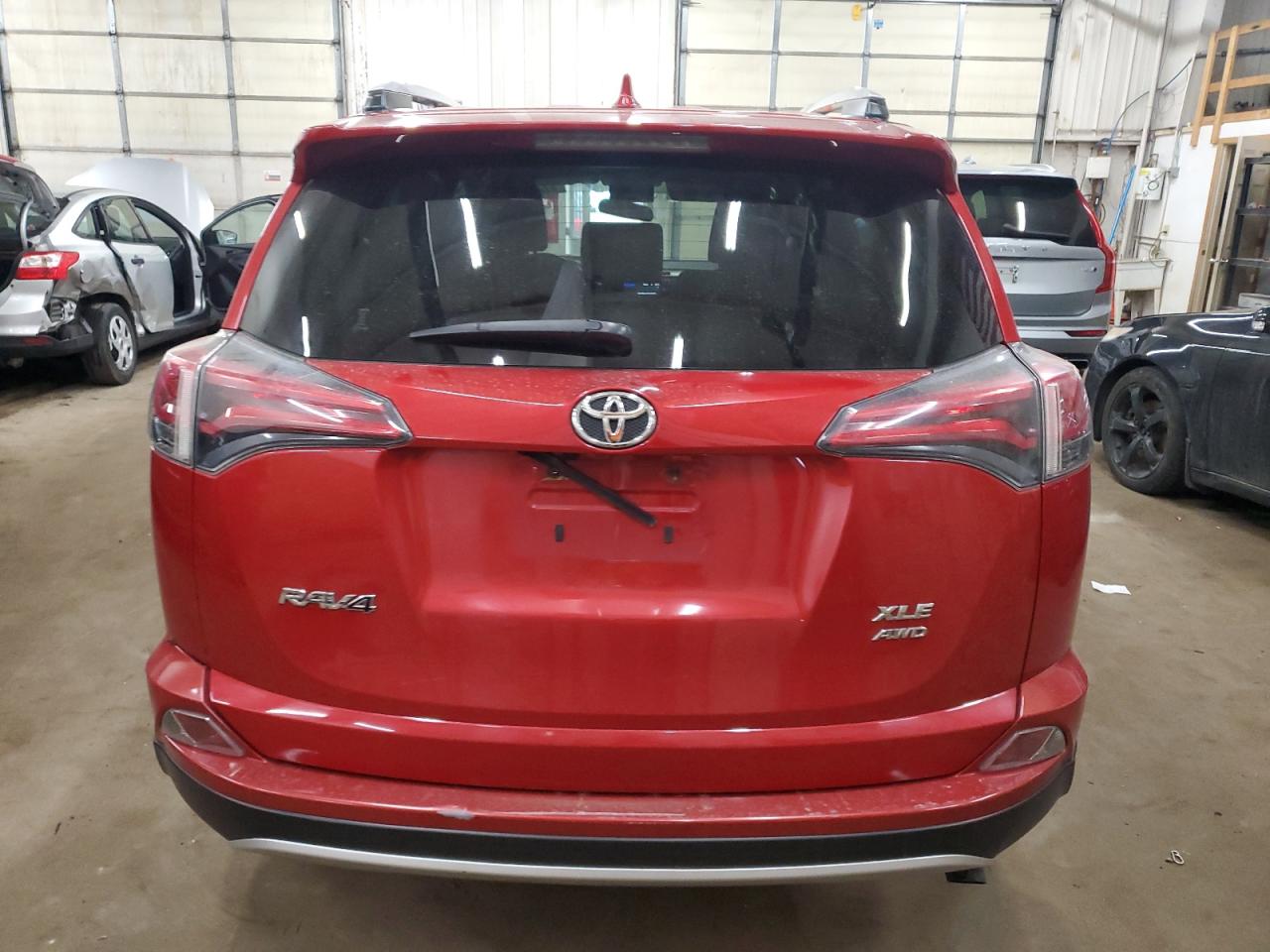 2016 Toyota RAV 4 - Image 6
