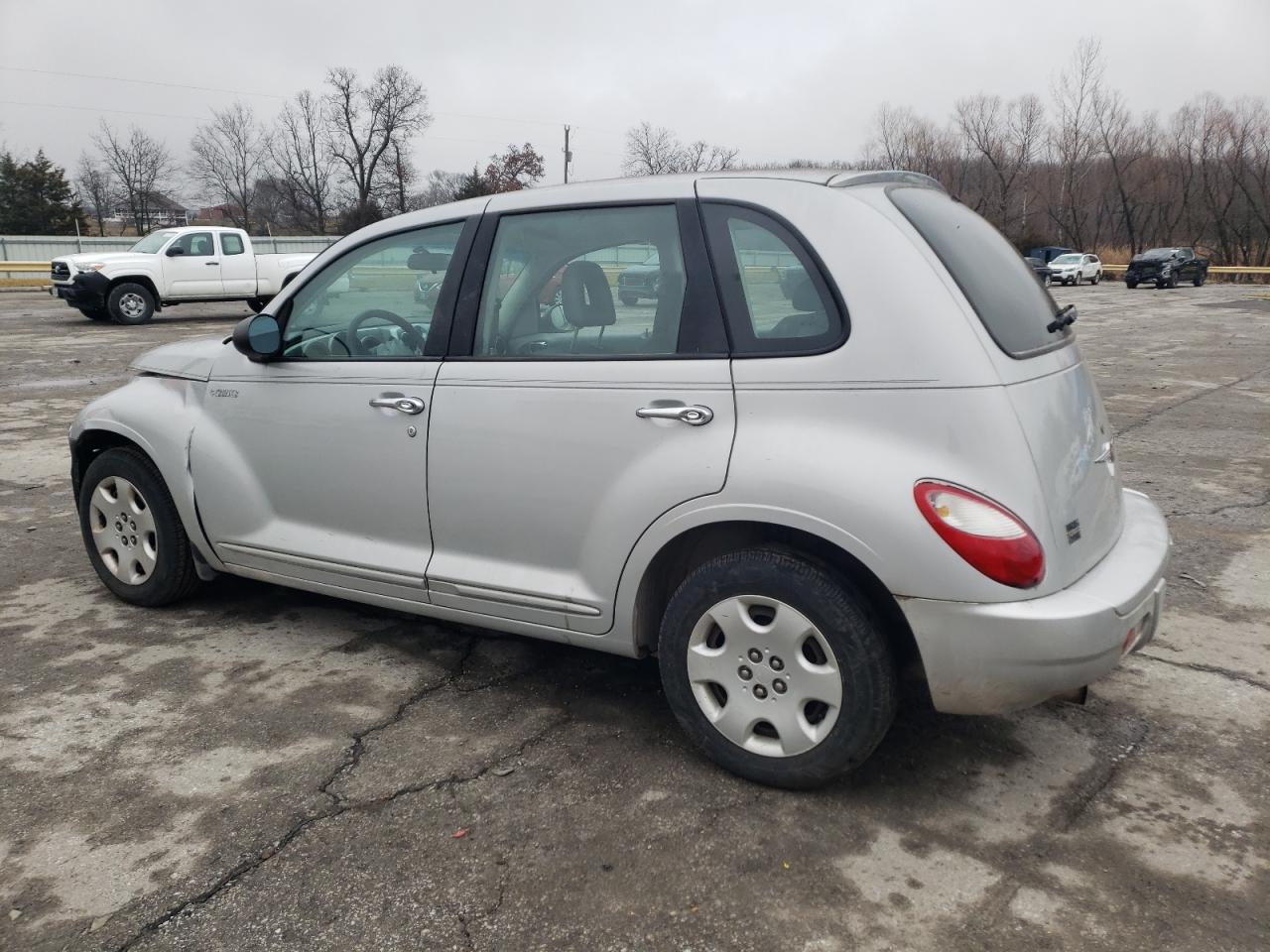 2006 Chrysler PT Cruiser - Image 2