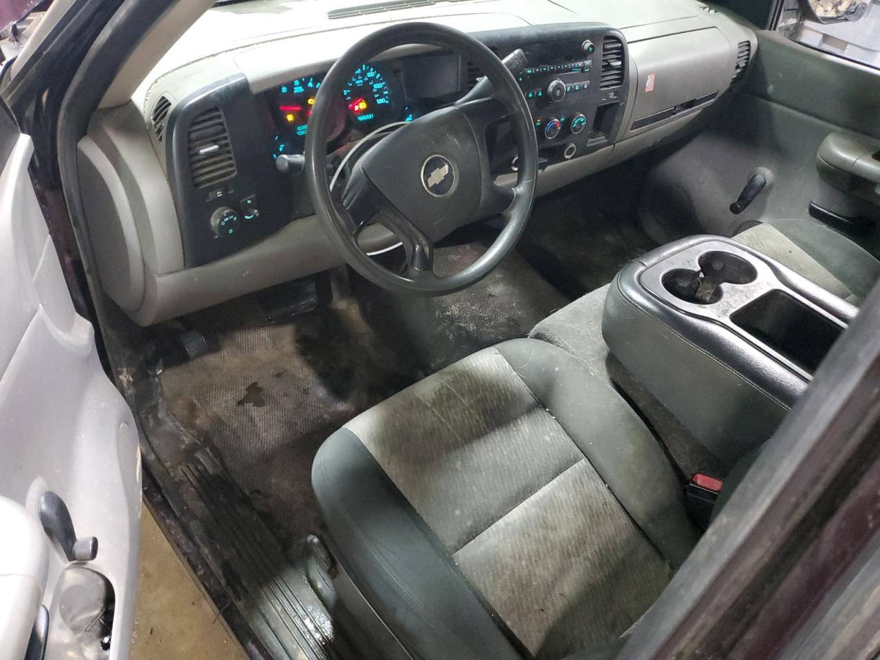 2008 Chevrolet Silverado - Image 8