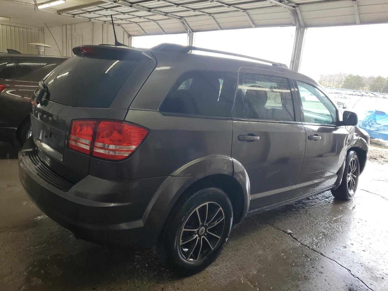 2018 Dodge Journey - Image 3