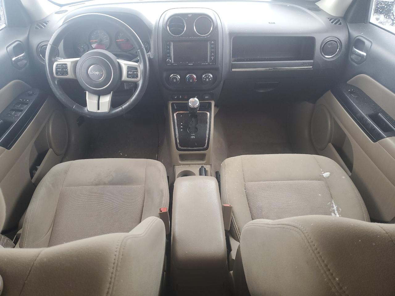 2013 Jeep Liberty (Patriot) - Image 8