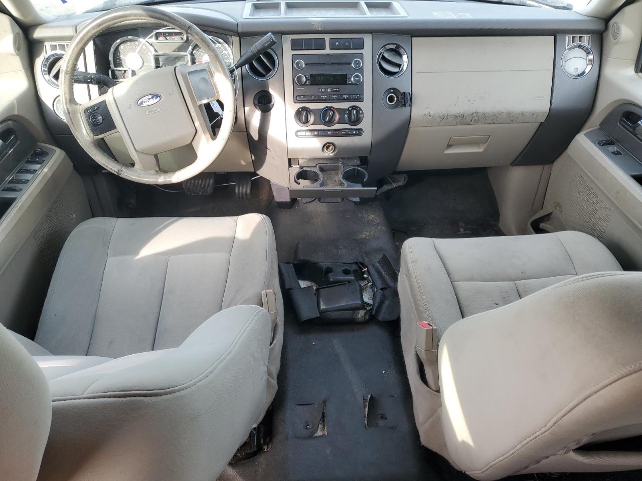 2010 Ford Expedition - Image 8