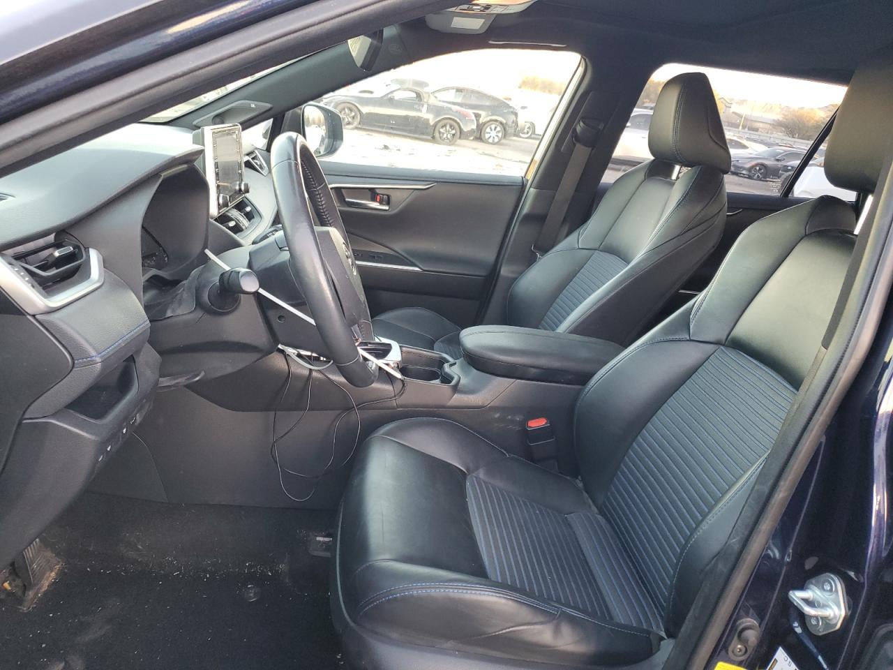 2020 Toyota RAV 4 - Image 7