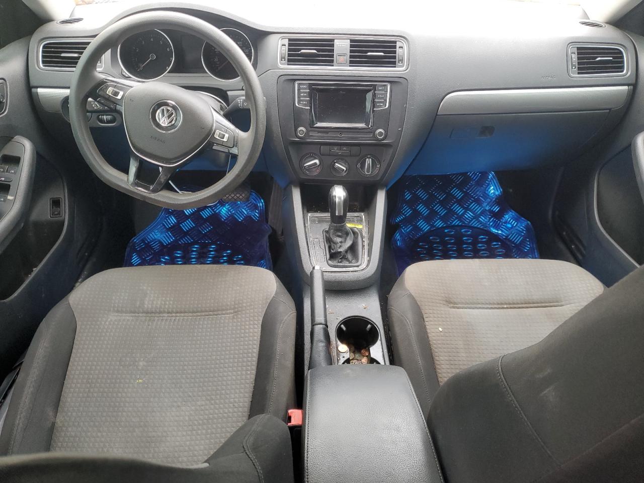 2018 Volkswagen Jetta - Image 8