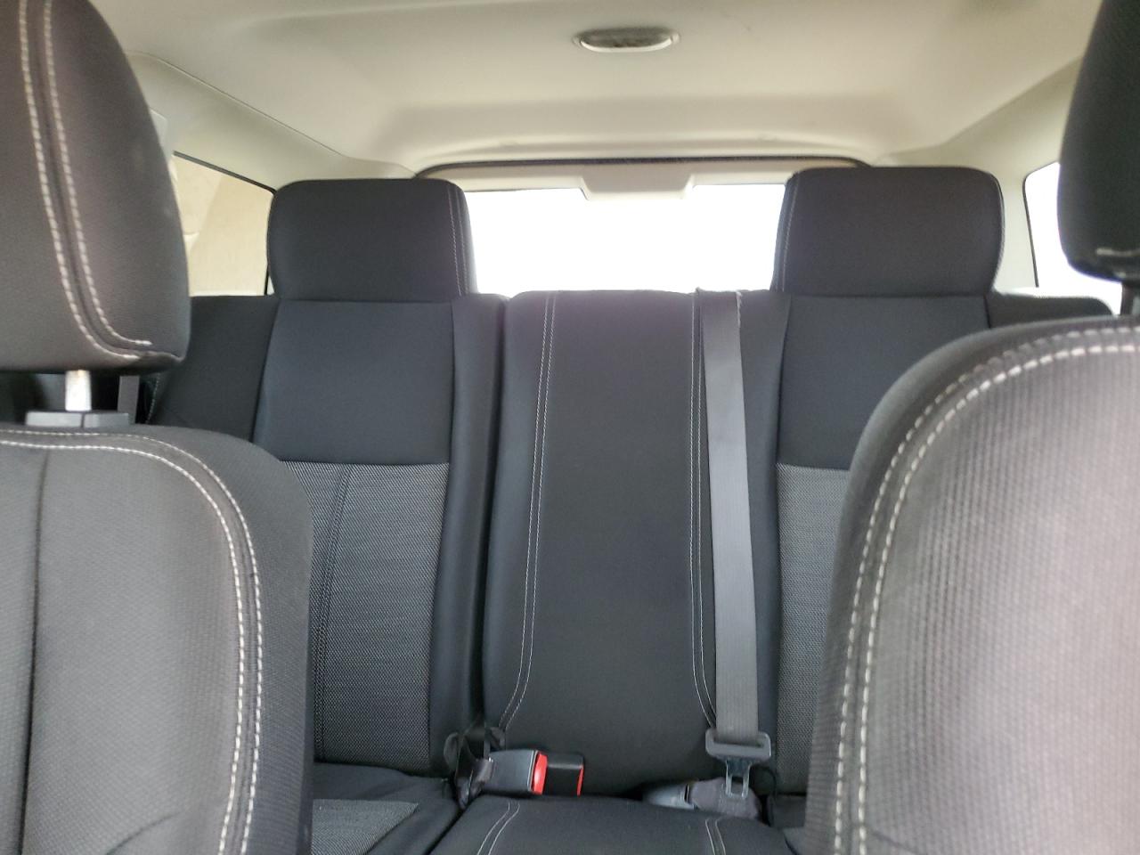2008 Hummer H3 - Image 10