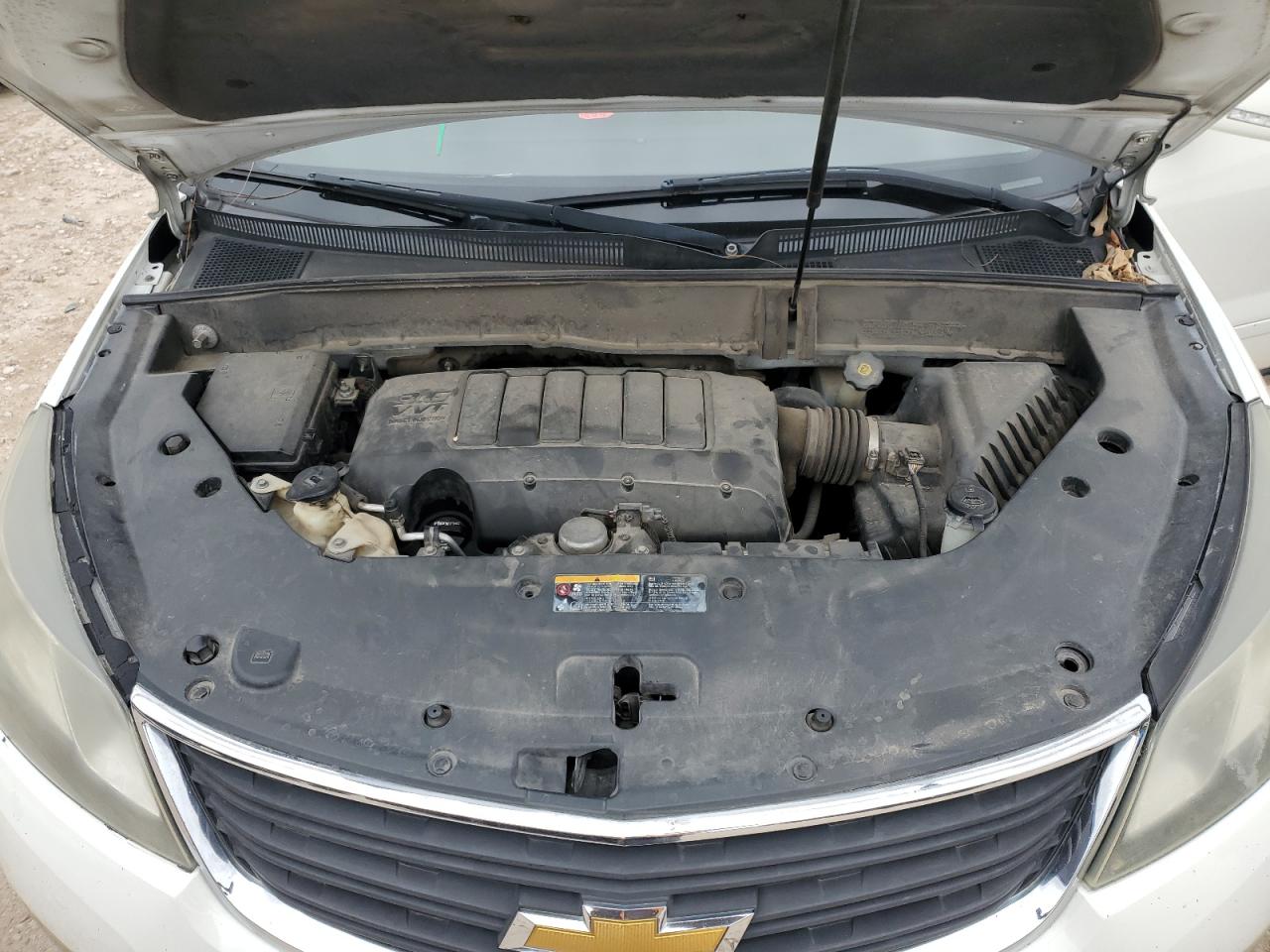 2015 Chevrolet Traverse - Image 12