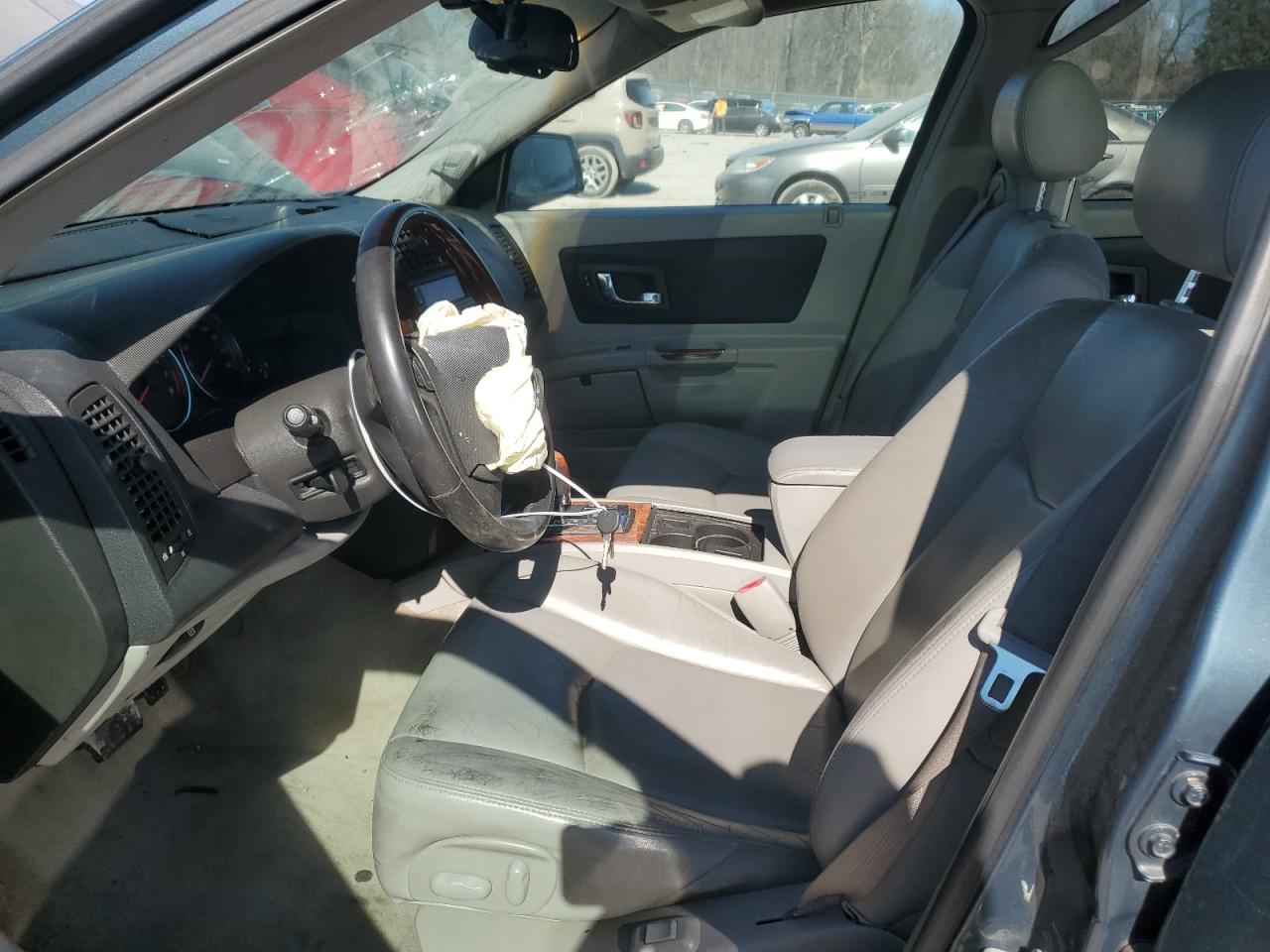 2006 Cadillac Srx VIN: 1GYEE637560211376 Lot: 46133215