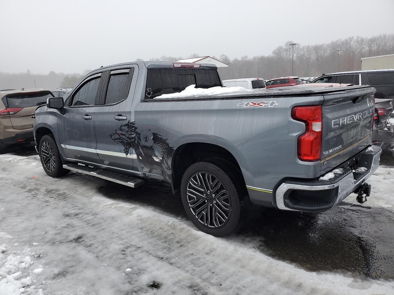 2019 Chevrolet Silverado - Image 2