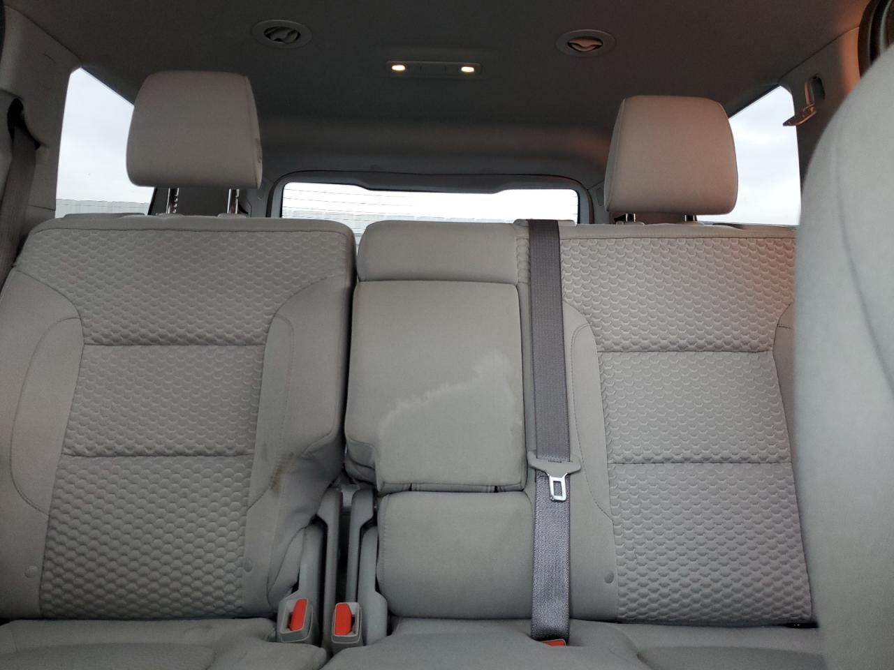 2017 GMC Acadia - Image 10