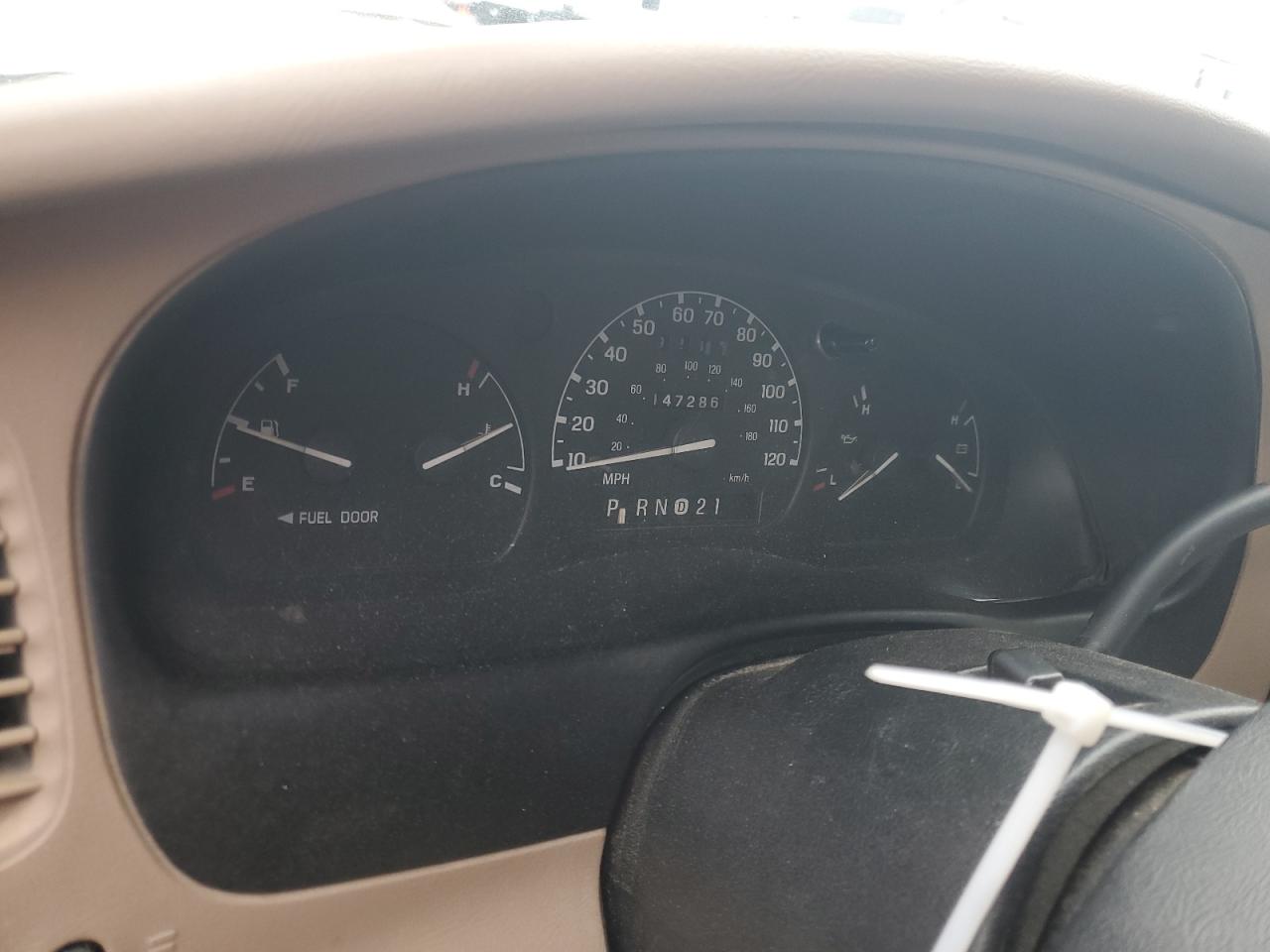 2000 Ford Ranger - Image 9