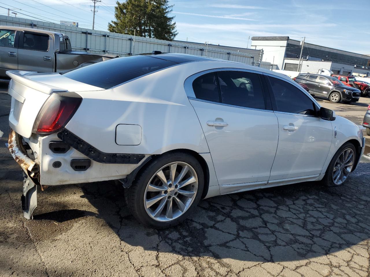 2011 Lincoln MKS - Image 3