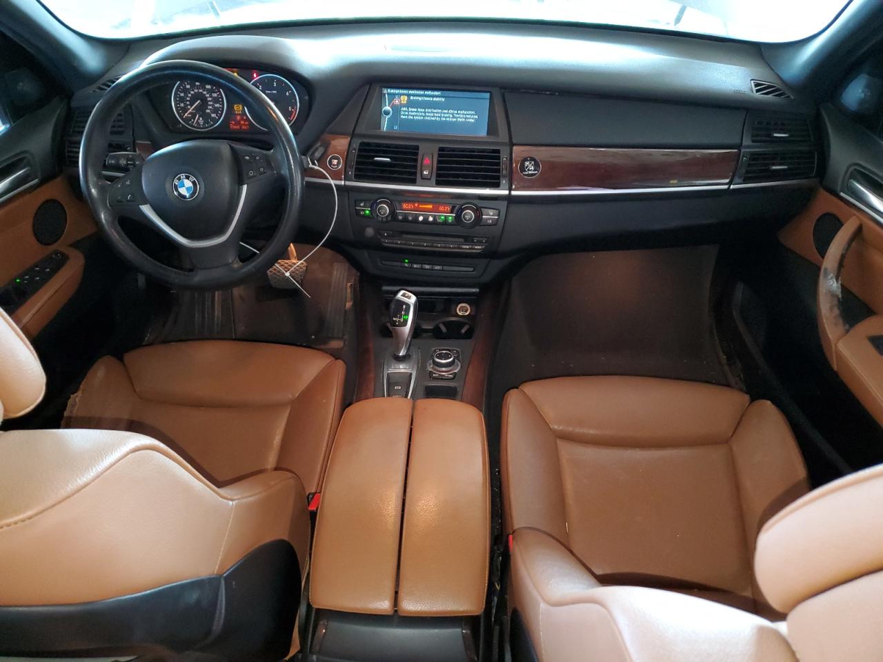 2010 BMW X5 - Image 8