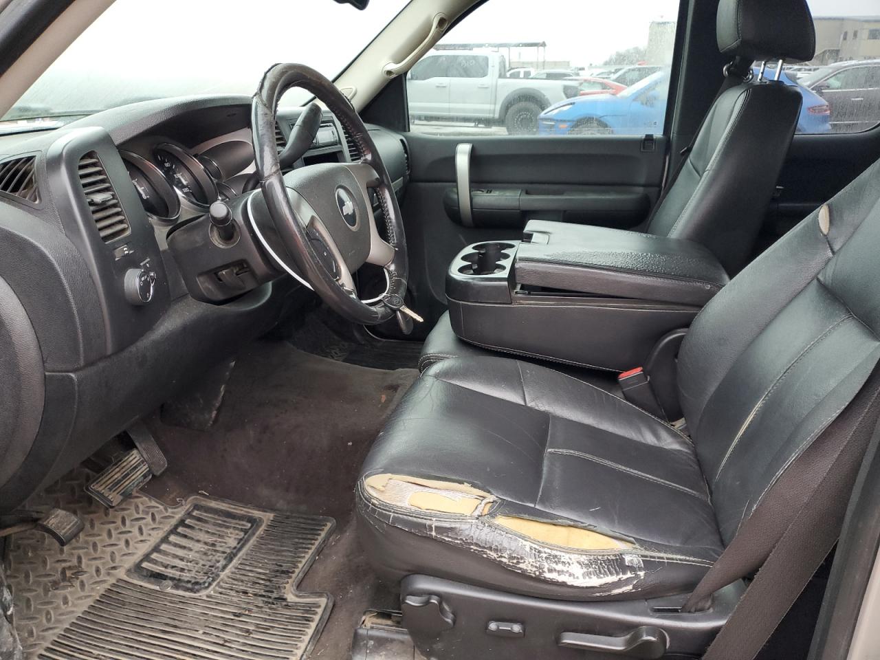 2008 Chevrolet Silverado - Image 7