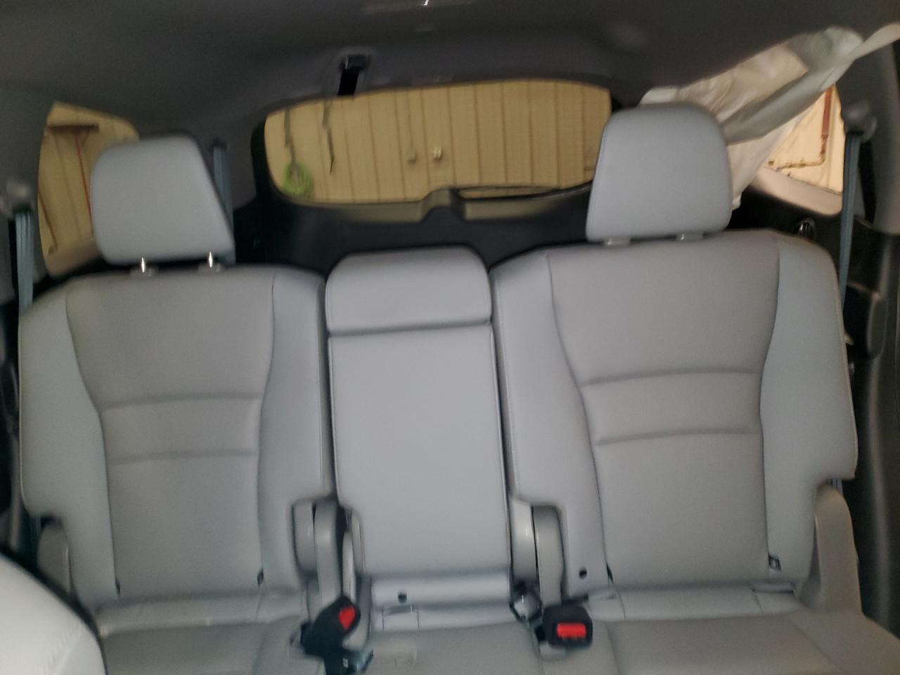 2020 Honda Pilot - Image 10