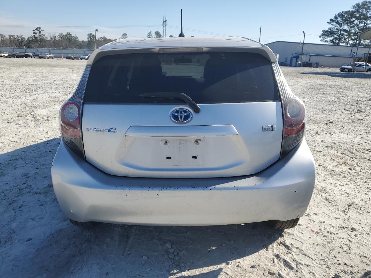 2014 Toyota Prius - Image 6