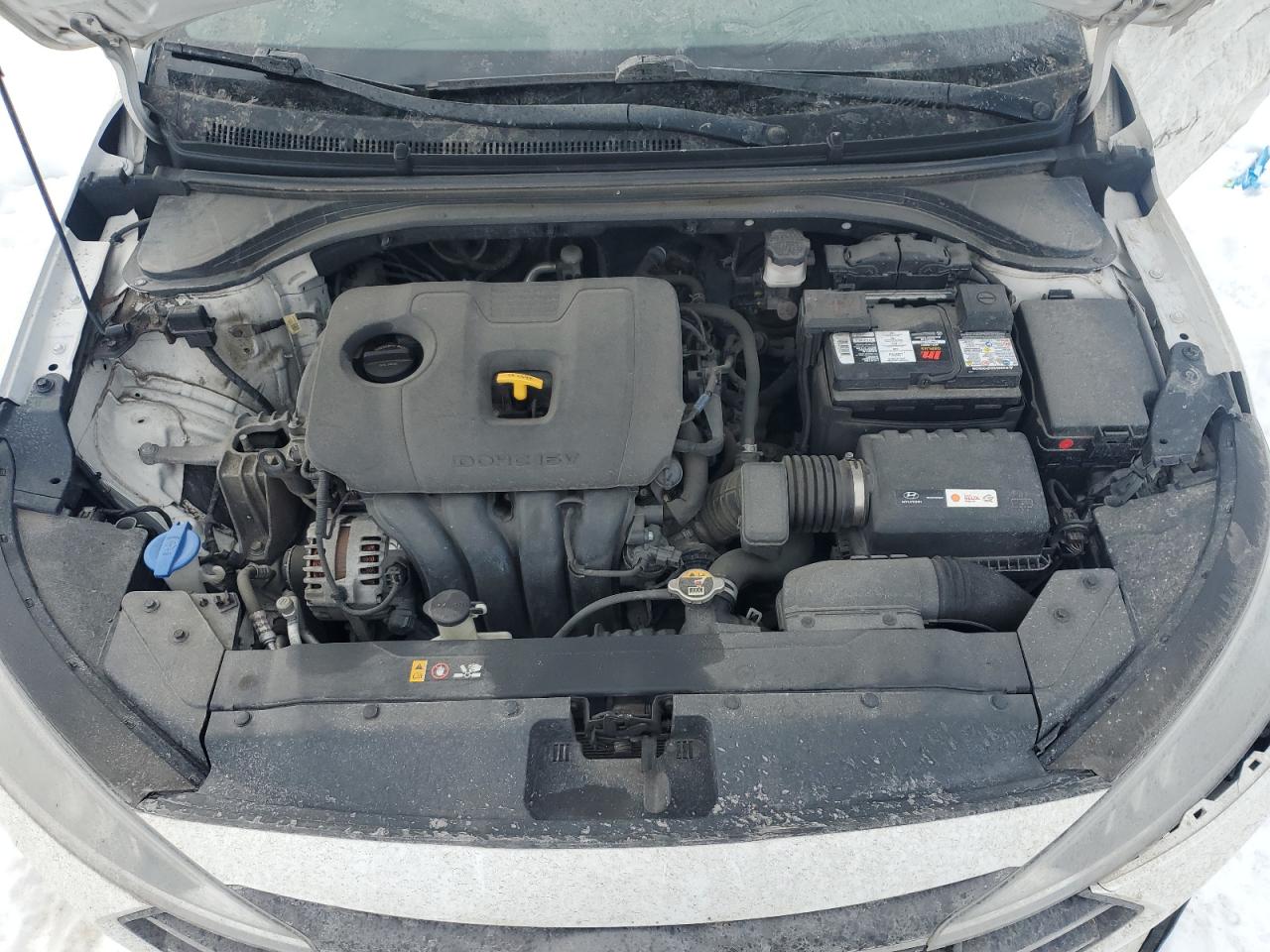 2019 Hyundai Elantra - Image 11