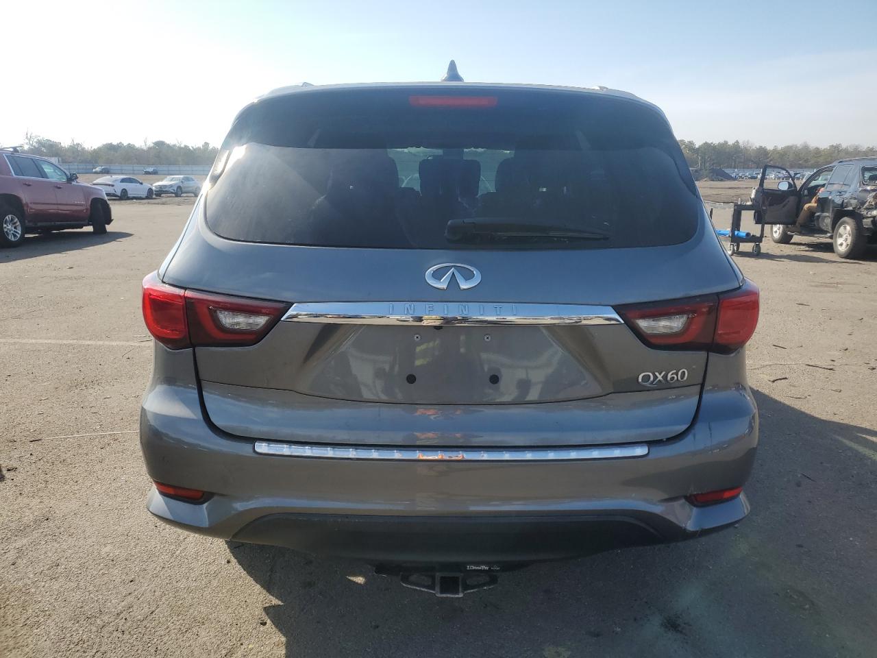 2018 Infiniti QX60 - Image 6