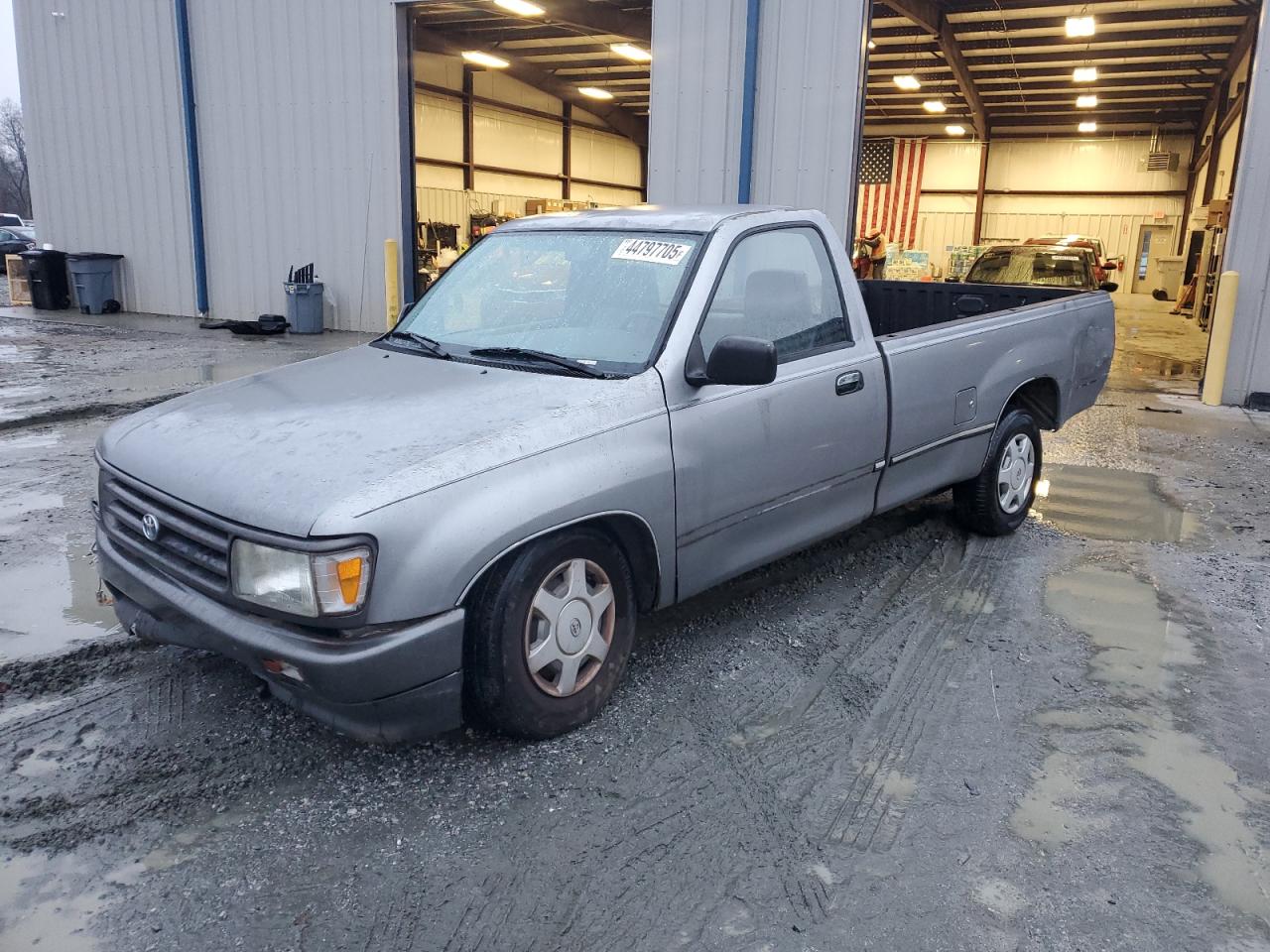 JT4UD10D9S0005005 TOYOTA T100 Photo 1